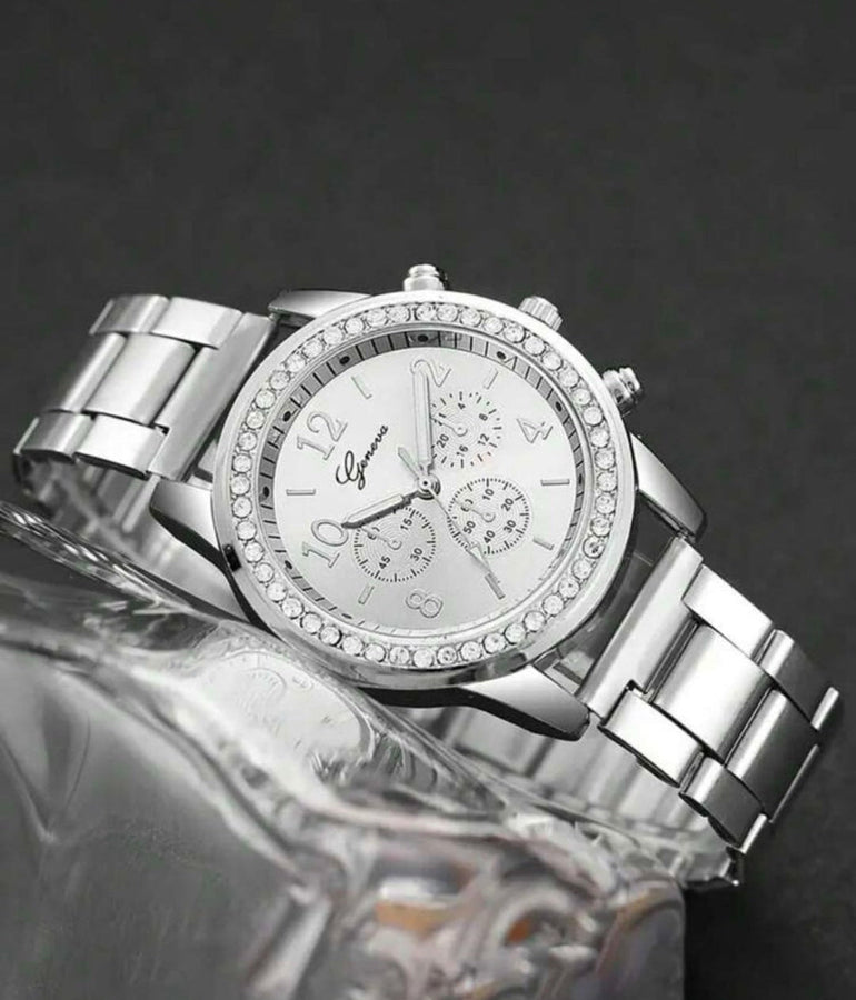 4 Pieces Lady's Silver Stainless Steel Strap Classic Quartz Watch Jewelry Set